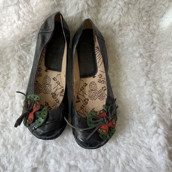 Spring Step Event leather black slip on with floral leather accent EUR 40 - Picture 1 of 12